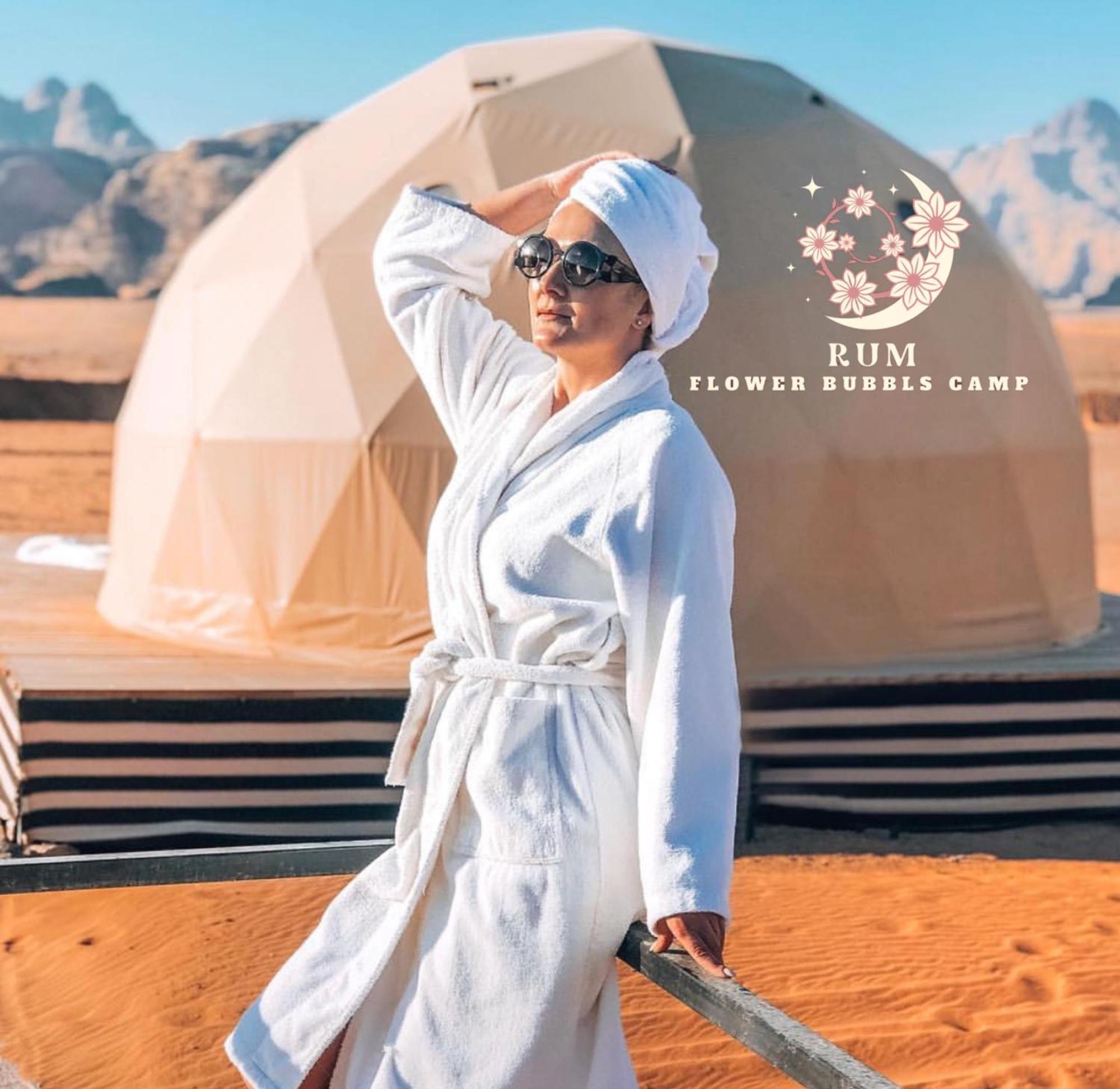 Rum Flower Bubbles Luxury Camp Wadi Rum Exterior foto